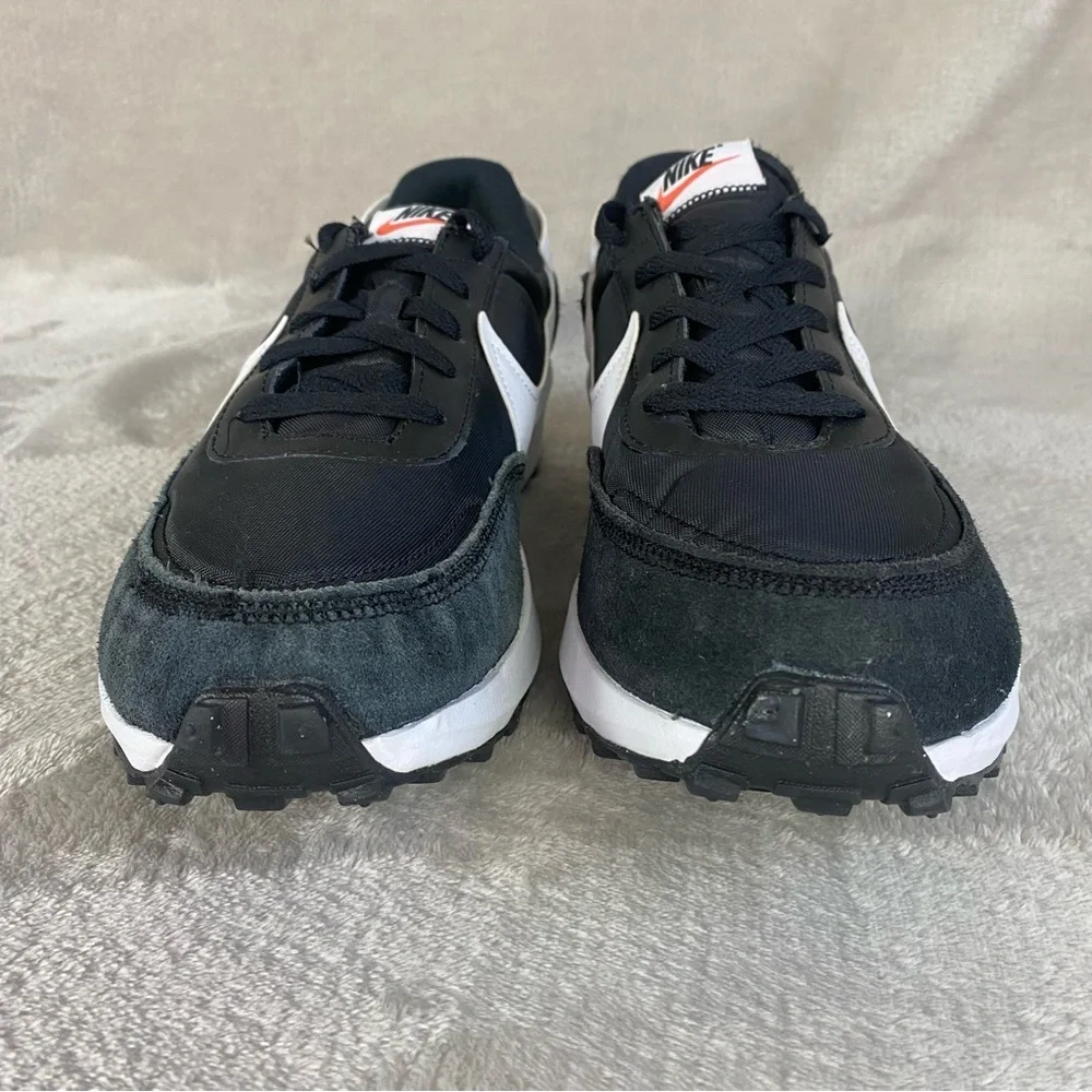 Nike Waffle Debut Men's Running Shoes Size 12 Black White Suede NEW